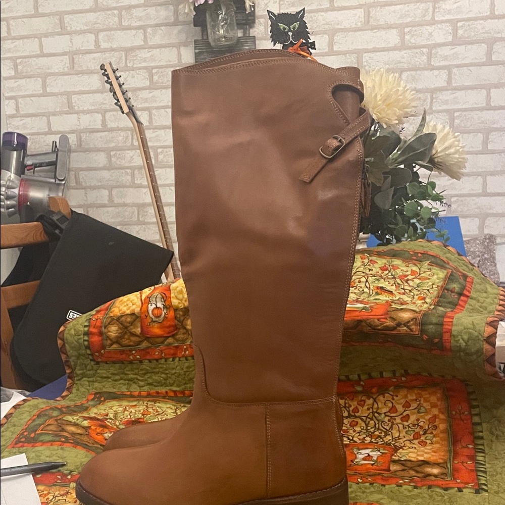 #62 Free People Over Knee Leather Boots sz 8 NWOT zipper &mini buckle in back . - Picture 8 of 8